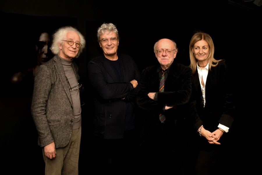 Copertina ok foto di Angelo Marra