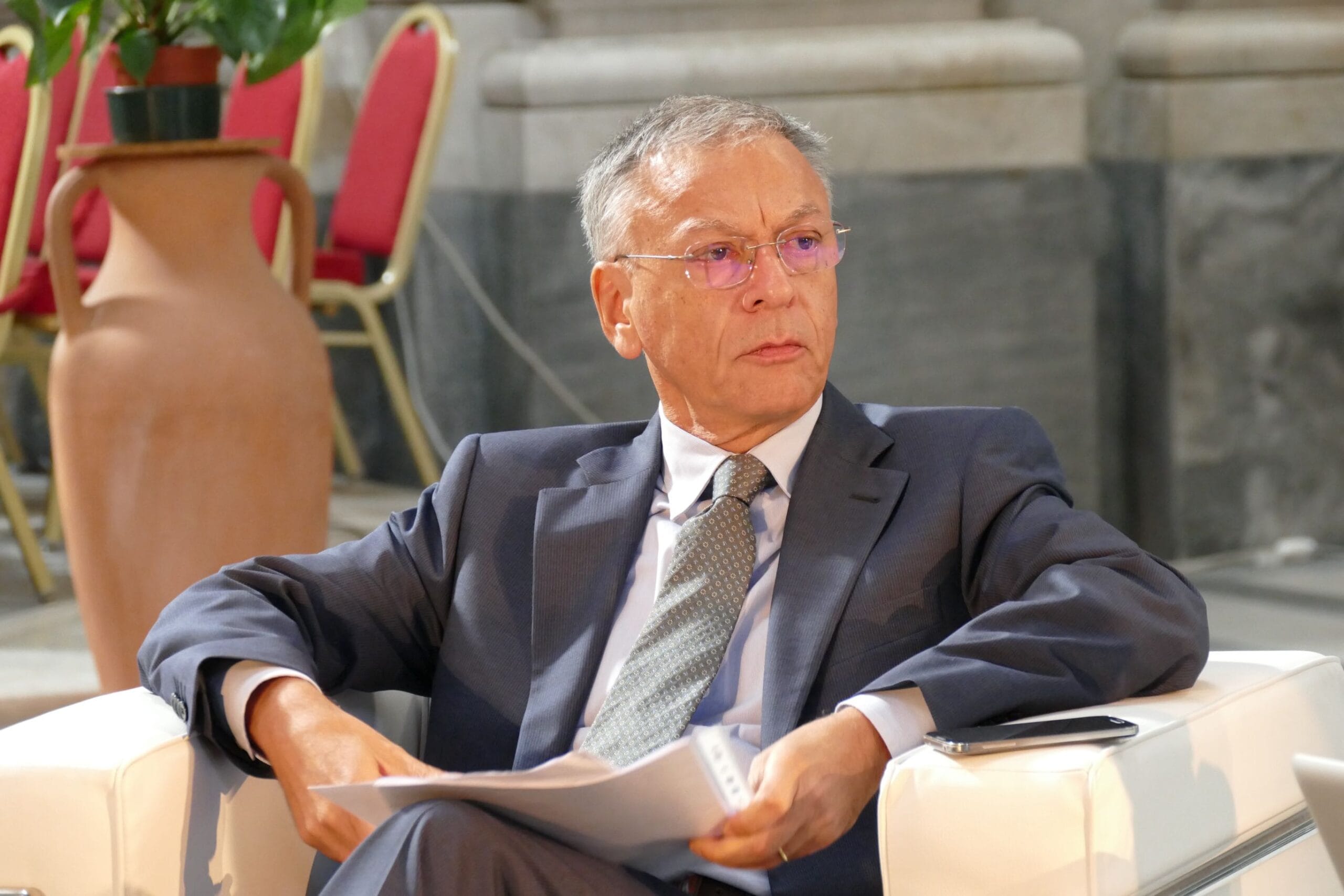 RUBINO Presidente STRESS scaled