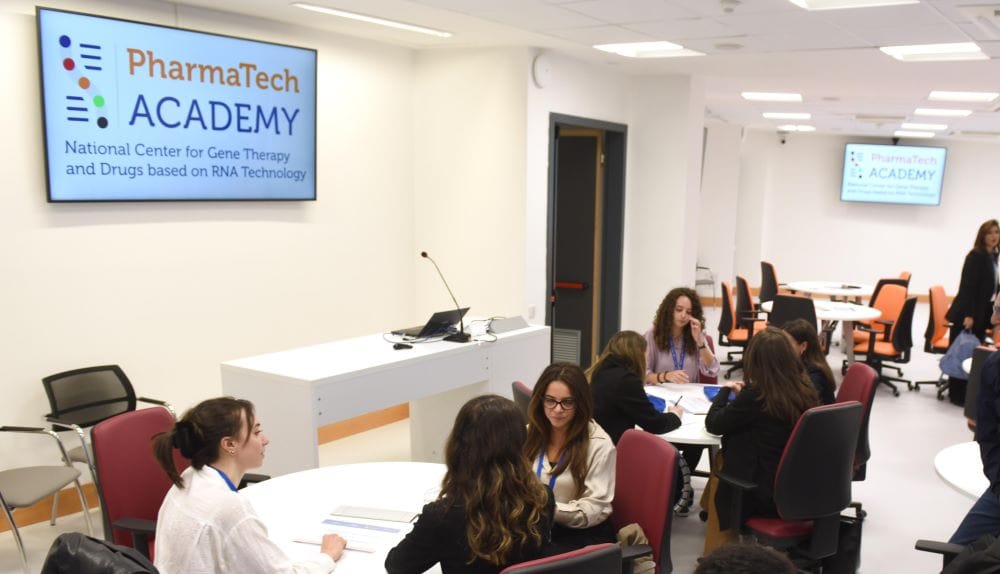 Aula PharmaTech foto