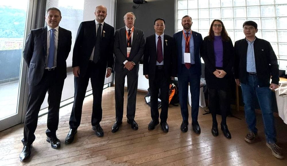 Firma protocolli Cina a Citta della Scienza 2 low