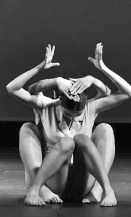 Look-Inside-Copy Al TIN - Teatro Instabile Napoli 'Oltre la linea', per esplorare l'interazione tra danza e teatro