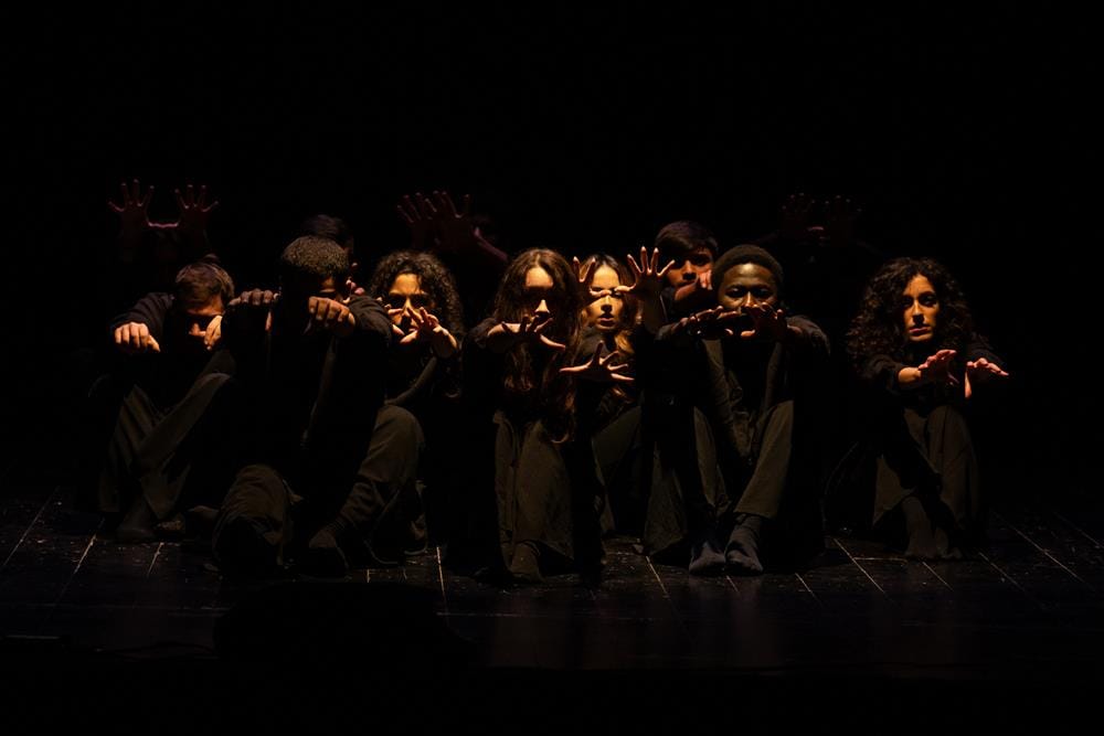 QDV_02_12_2023_-THE-INVISIBLE-PEOPLE_PH-SABRINA-CIRILLO_AGCUBO_DSC00745-1-Copy Fino a sabato Campania in scena con 'Quartieri di vita. Life infected with Social Theatre!'