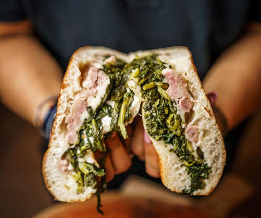 IMG_0115-Copy Natale a tavola: Napoli e Caserta (quasi) unite dalla Pizza Ripiena dei fratelli Balbi