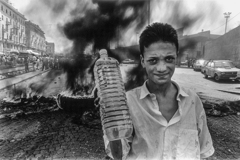 Web-6-Proteste-acqua-Copy Lo sguardo di Gianni Fiorito tra fotogiornalismo e foto di scena