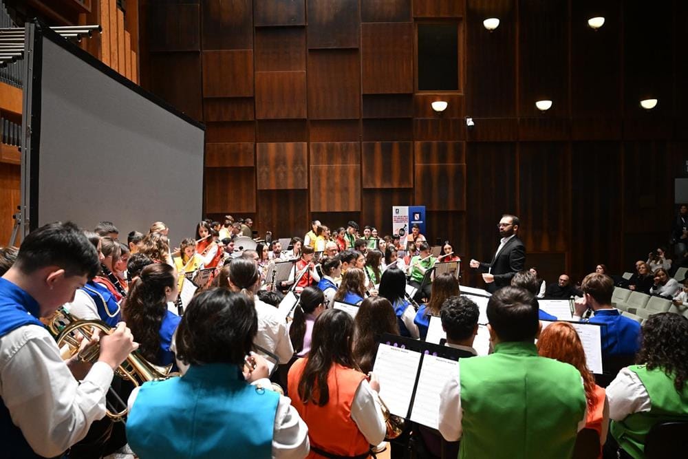 csc2-Copy Canta, Suona e Cammina: i giovani musicisti del futuro celebrano il decennale a S. Pietro a Majella