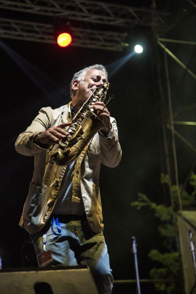Marco-Zurzolo_2R-Copy I Romito e l'omaggio a Pino Daniele di Marco Zurzolo: concerti imperdibili al Trianon Viviani