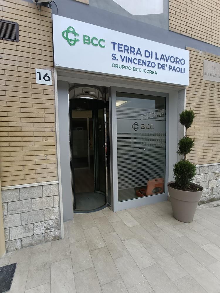 PHOTO-2025-01-09-15-37-10-Copy Apertura della decima Filiale della BCC Terra di Lavoro a Capua
