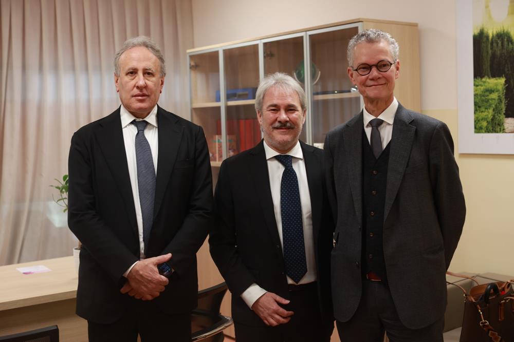 Training-Center-Lorito-Alviggi-DHooghe-foto-Copy Inaugurato a Napoli l'International Training Center for Medically Assisted Reproduction