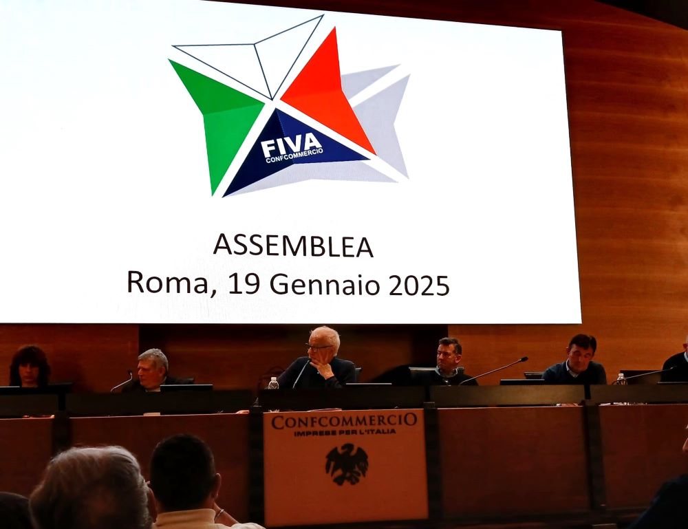 assemblea nazionale Fiva Confcommercio k low