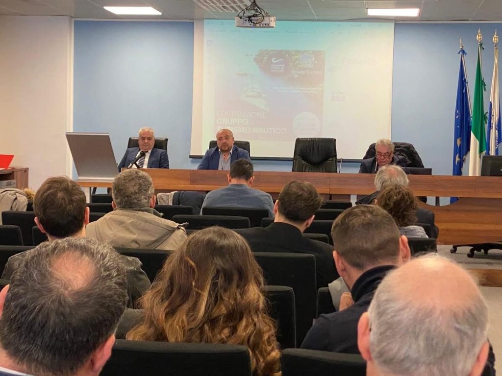 Assemblea-Gruppo-Turismo-Nautico-di-Assomare-Italia-Fenailp-2-1024x768 Gruppo Turismo Nautico di Assomare Italia-Fenailp: spinta allo sviluppo turistico di Salerno