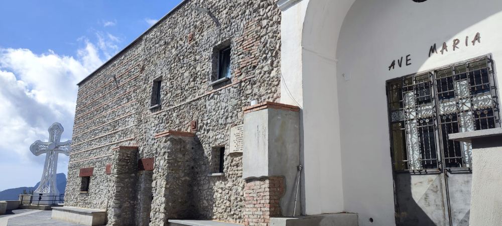 CASTELLO low