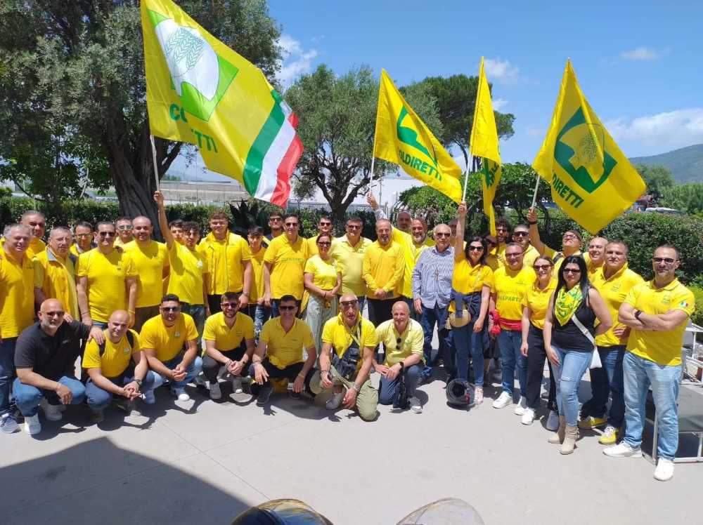 Protesta-Coldiretti-Campania-1-low Gli agricoltori di Coldiretti Campania in marcia a Parma per la salute e la sicurezza alimentare