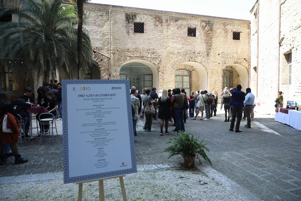 Primo-Pranzo-di-Comunita-5-aprile-2025-foto2-Copy Pranzo di Comunità al Real Albergo dei Poveri: cultura mediterranea, cibo e integrazione