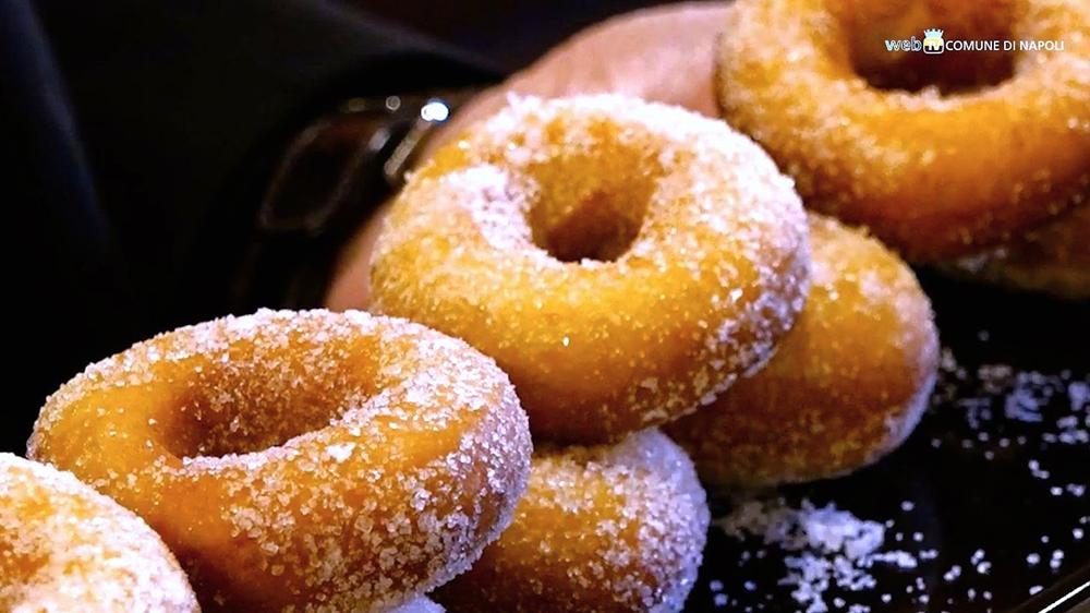 sirena1-1-Copy Vedi Napoli e poi Mangia: l'edizione 2025 celebra i 2.500 anni di Neapolis tra cucina e cultura