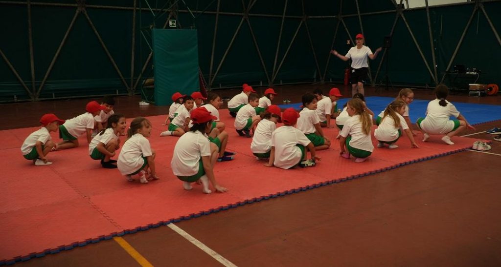 Attivita-di-ginnastica-a-corpo-libero-Copy-1024x547 Oltre 1.000 giovani al campo “E…StiAMO insieme” con l’Esercito e Sport e Salute