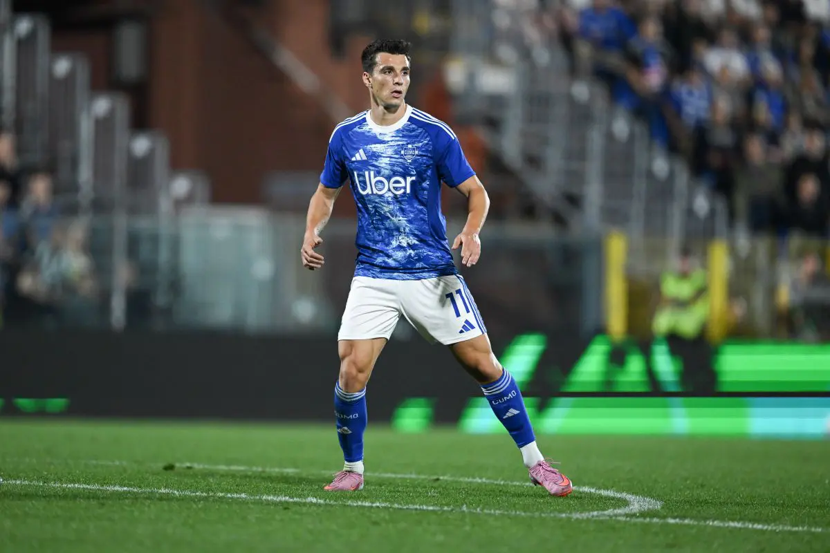 Il Como vola alto: 3-1 al Verona e profumo d’Europa 1 20251029 2626