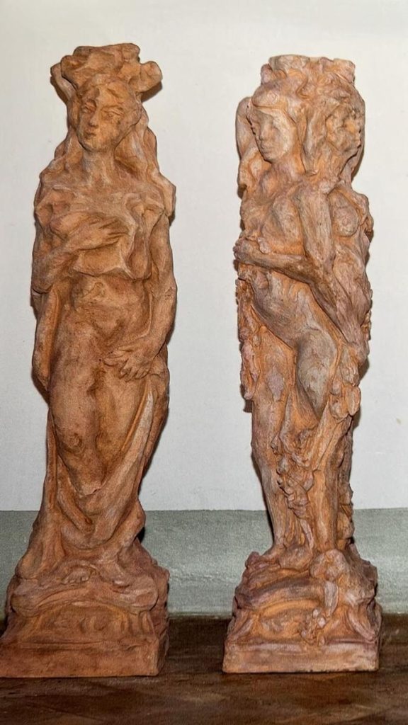 Leoncillo-Leonardi-Cariatidi-post-1945-terracotta-collezione-privata-Roberto-Bilotti-Ruggi-dAragona-Copy-576x1024 NOISMI. Per un futuro senza ismi – alla Reggia di Portici il Futurismo incontra l'arte contemporanea